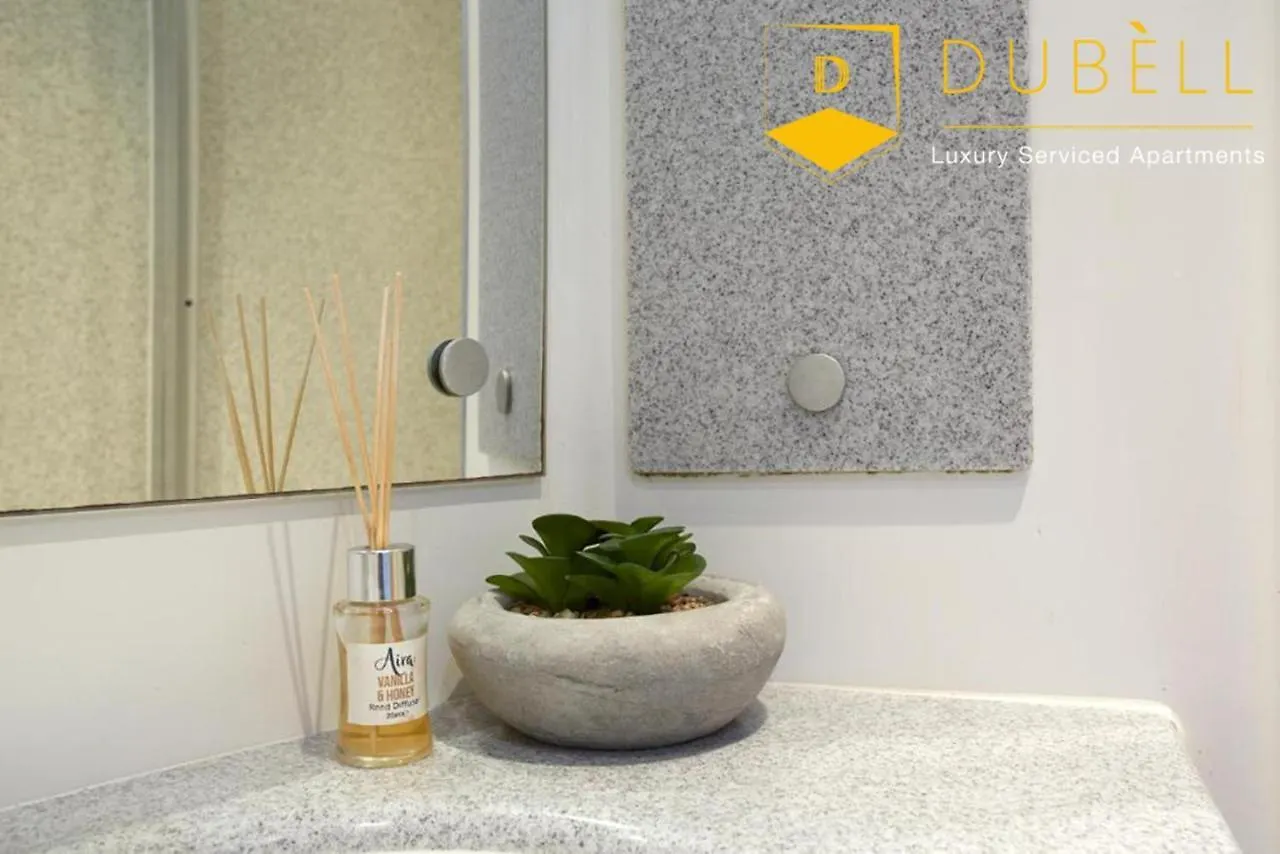The Cakide: Cozy Serviced Apartments with Netflix in Leeds Leeds